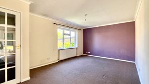 Sitting Room- click for photo gallery